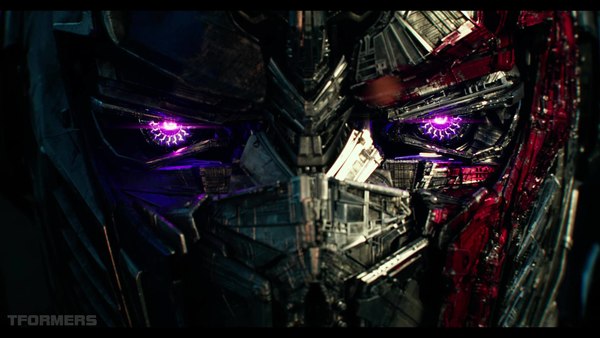 Transformers The Last Knight Theatrical Trailer HD Screenshot Gallery 106 (106 of 788)